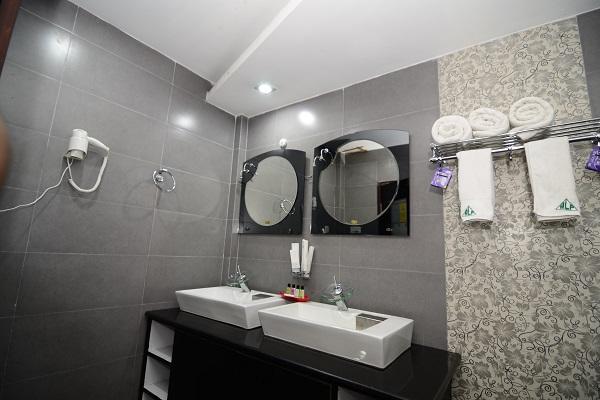 Hotel Little Palace Dibrugarh Luaran gambar