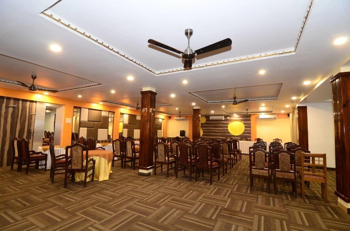 Hotel Little Palace Dibrugarh Luaran gambar