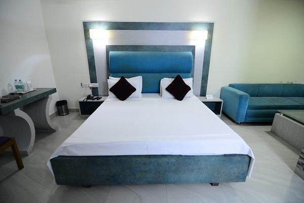 Hotel Little Palace Dibrugarh Luaran gambar